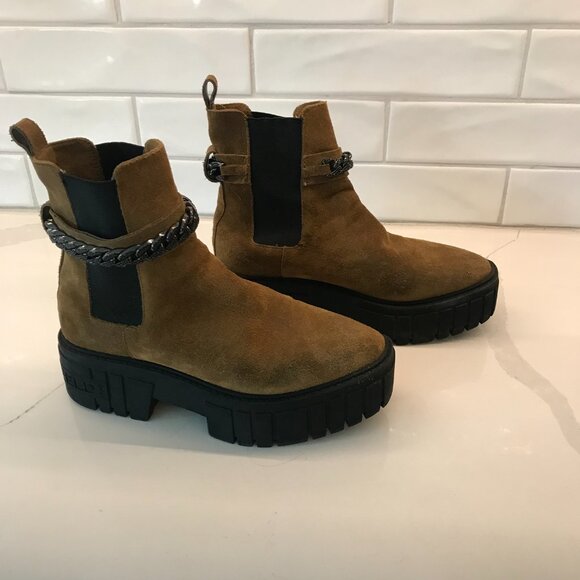 Karl Lagerfeld Paris - Women's Reign Boot - Picture 2 of 5